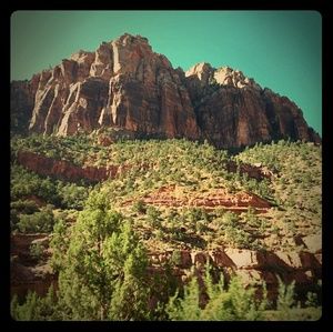 Meet your Posher, Priscila